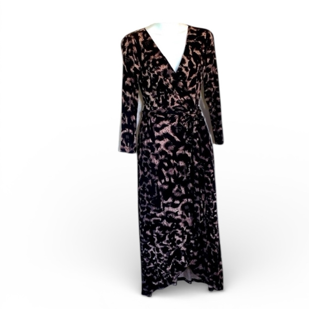 Soma leopard print wrap dress, tie waist, front split skirt XS EUC
